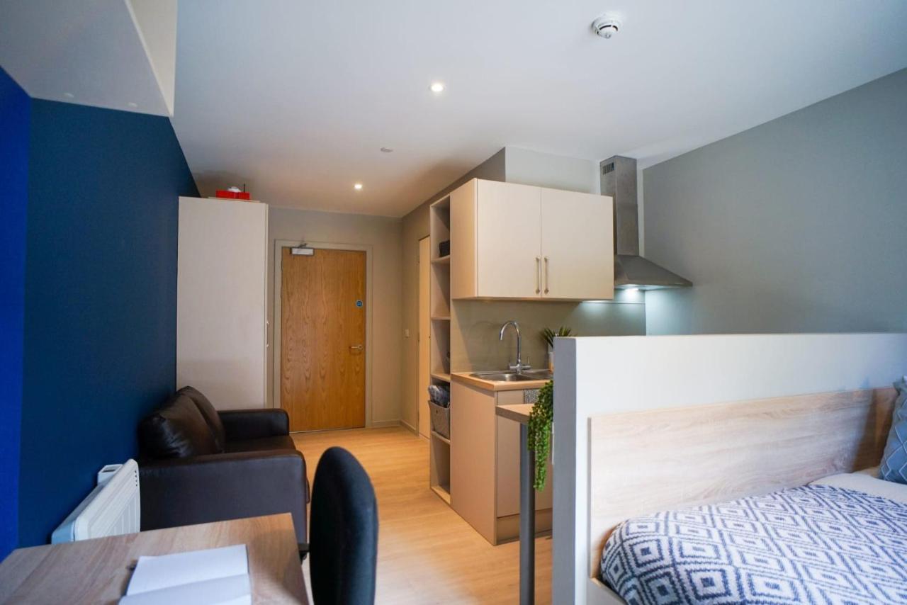 Bright Modern Studios And Private Bedrooms With Shared Kitchen At Straits Meadow Near Edinburgh City Centre 外观 照片